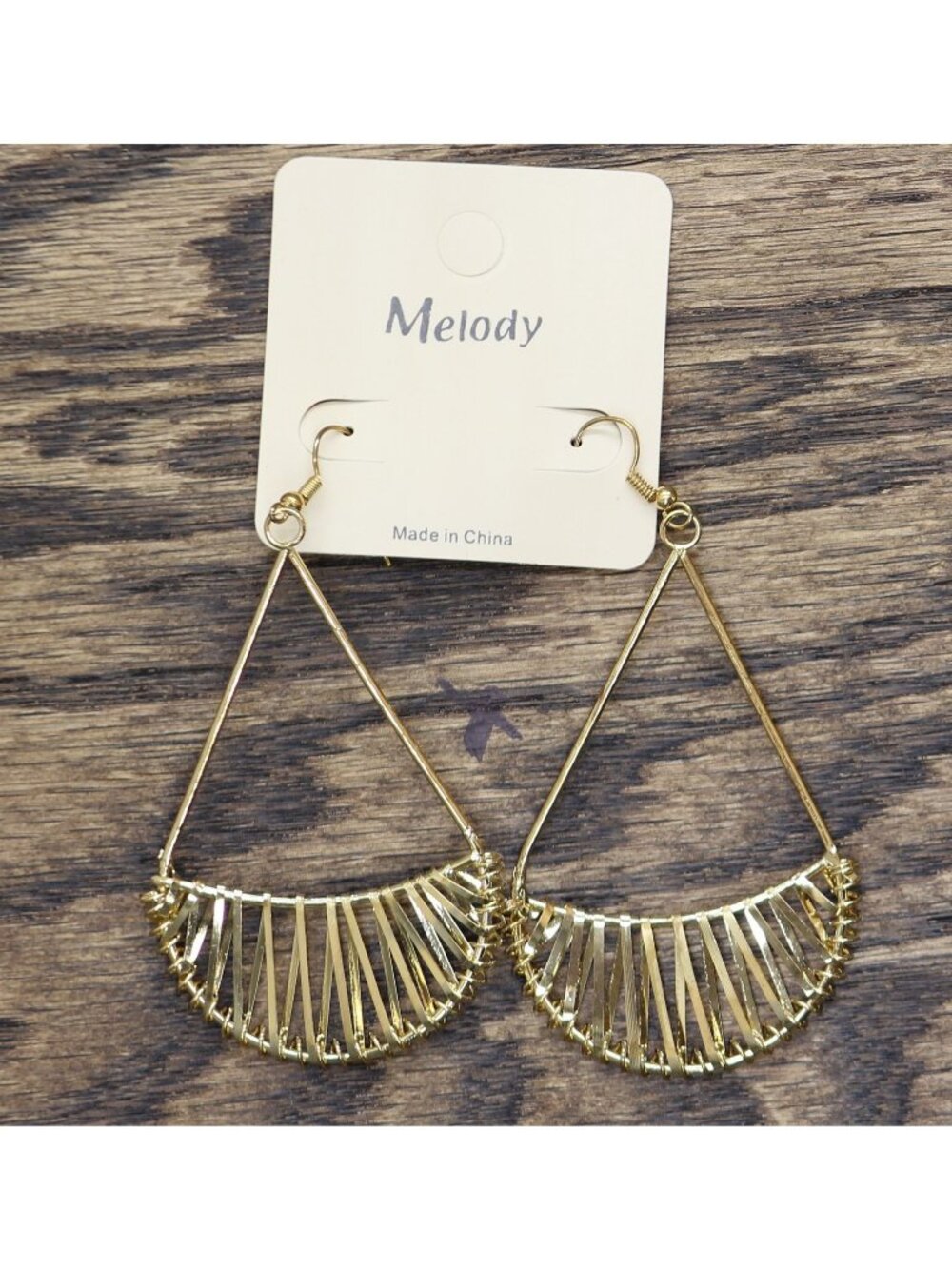NWT Melody Fashion Dangly Boho Sunburst Teardrop Earrings Gold Yellow 3.50"